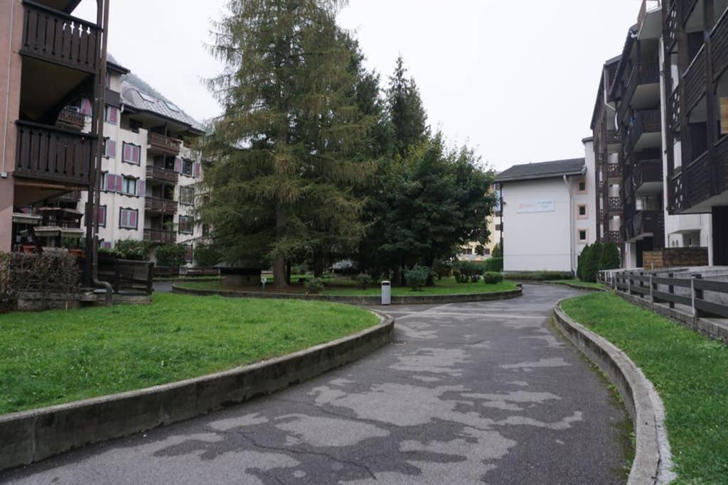 Studio Face Au Mont-Blanc Apartment Chamonix Exterior photo